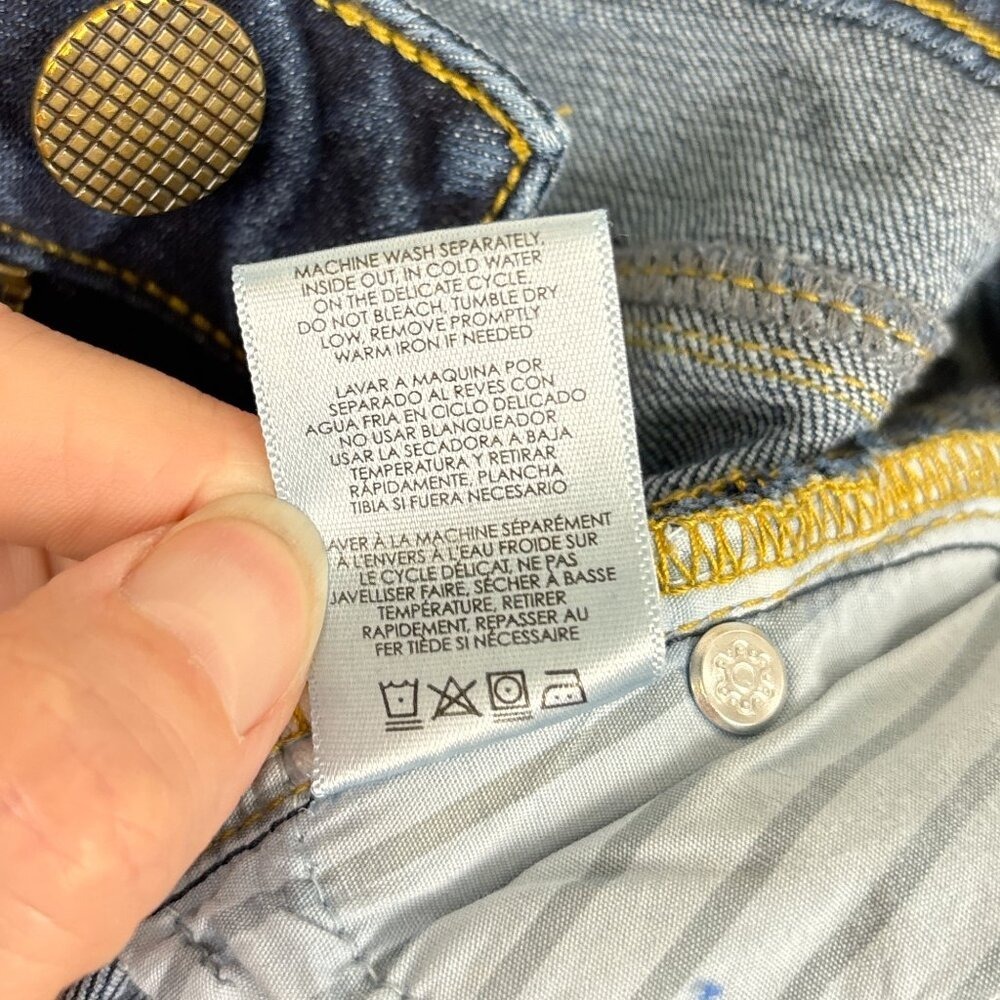Cabi High Straight Jeans Women's Size 0‎ Medium Wash Distressed Stretch Denim - Picture 12 of 16